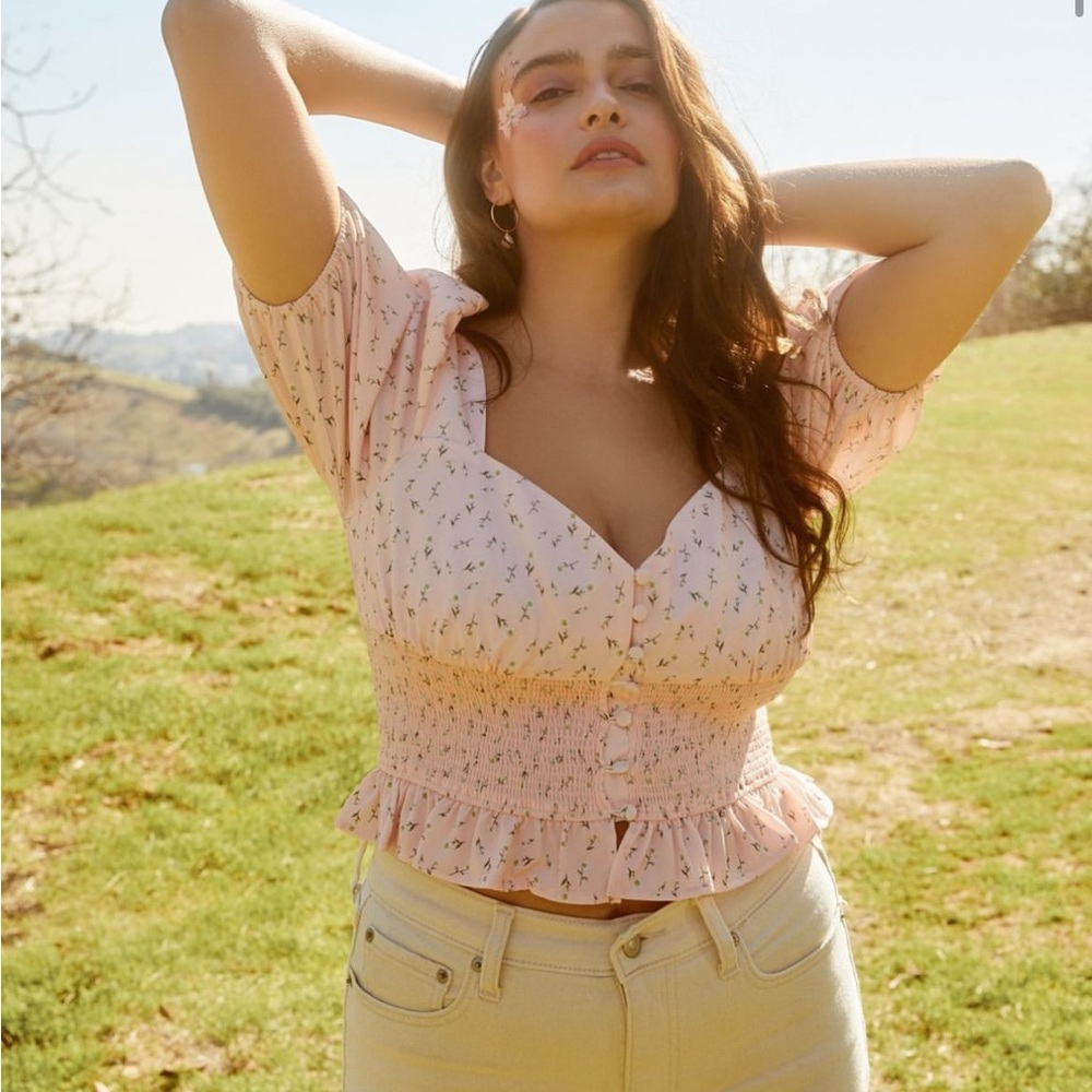 NWT Backyard Roses Anna Top - Picture 4 of 8